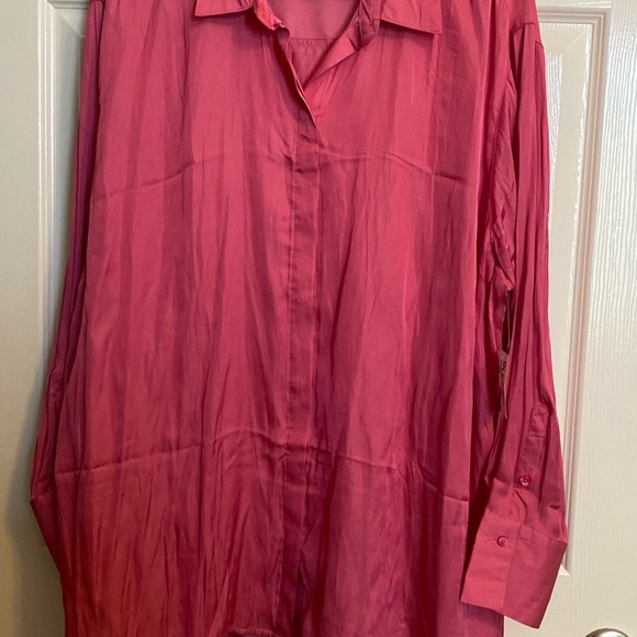 Blouse - Picture 1 of 6